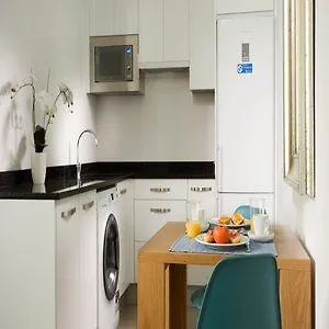Aparthotel Suites Del Pintor Màlaga
