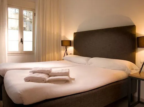 Aparthotel Suites Del Pintor Màlaga