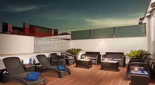 Suites Del Pintor Màlaga Aparthotel