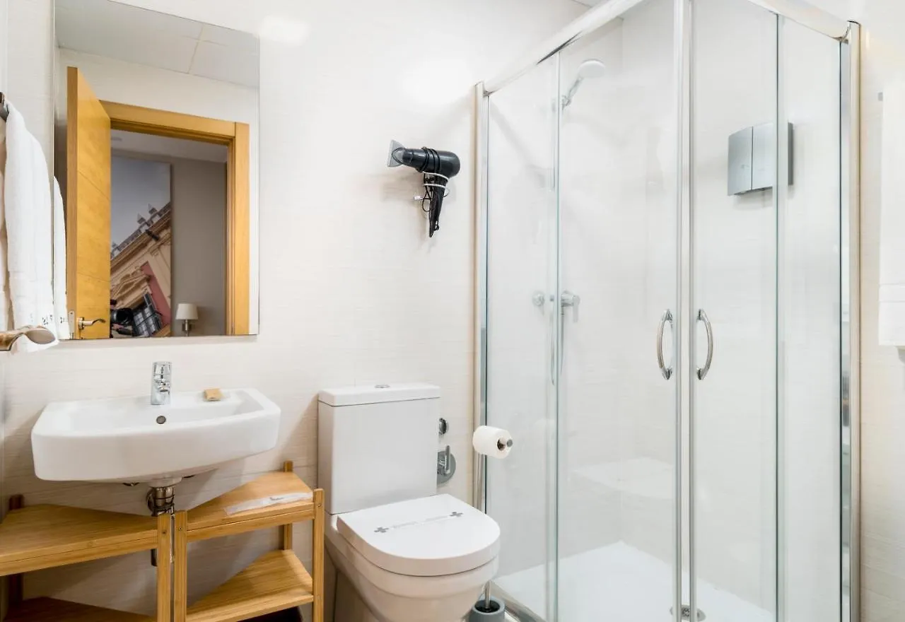 *** Lägenhetshotell Suites Del Pintor Málaga Spanien